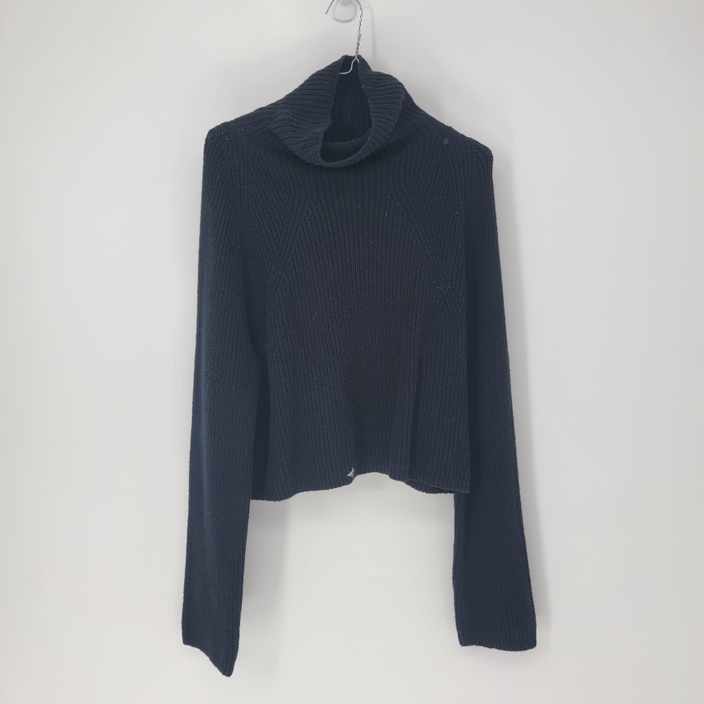 Leith Black Cropped Sweater Small